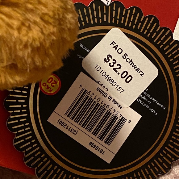 F.A.O Schwarz teddy bear brand new - Picture 4 of 4